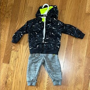 Nike Kids Black and Gray Tracksuit